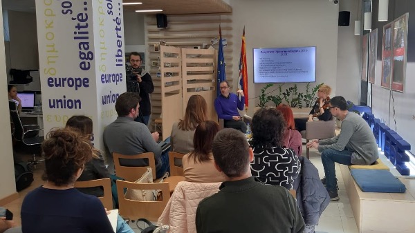 Одржан инфо дан о конкурсу иновативне лабораторије