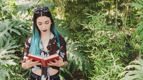 Bloomers: Literature as a Therapy in Post-COVID Reality